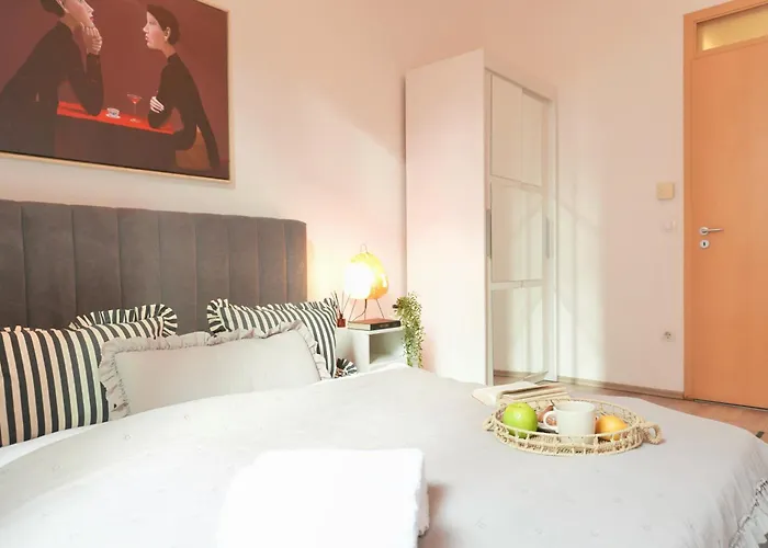 Lejlighed Pop Art 2br Bold & Bright Escape Inside Gozsdu *
