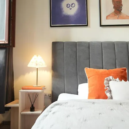아파트 Pop Art 2br Bold & Bright Escape Inside Gozsdu
